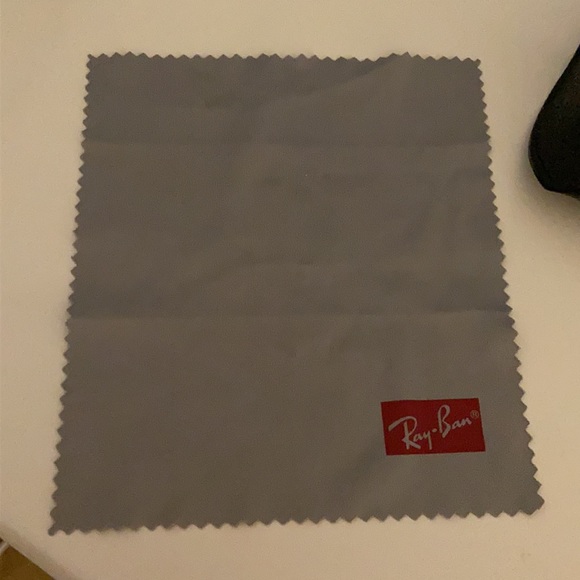 Polarized Ray-Ban Sunglasses